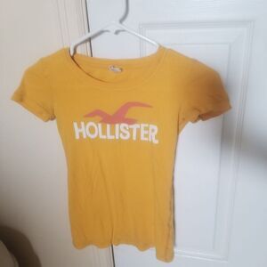 Hollister Yellow T Shirt Size XSmall